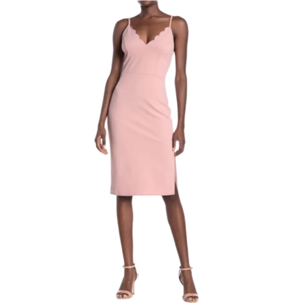 SOCIALITE Laser Cut Scallop Bodycon Midi Dress- mauve dust - S